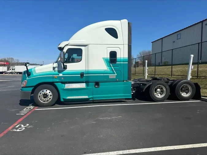 2019 FREIGHTLINER/MERCEDES CASCADIA 1255e9f3ba525c2dea7159a59cec757289f