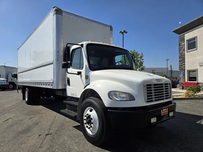 2018 Freightliner Business Class M2 106