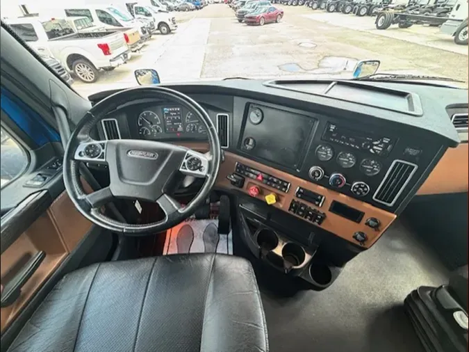 2022 Freightliner PT126SLP
