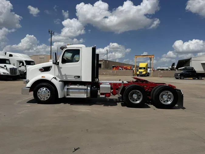 2024 Peterbilt 567