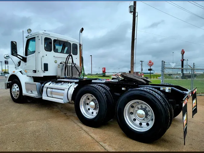 2020 Peterbilt 5675ea3e52a5b6fa6633fa7128d2b94e3b1