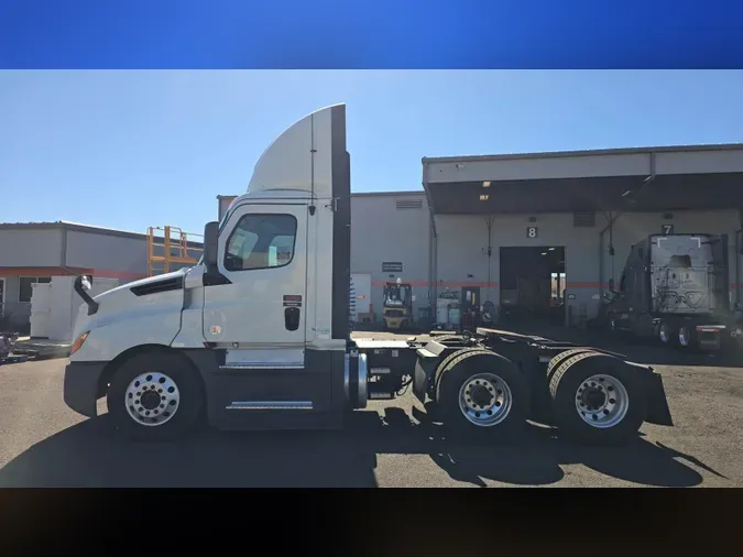 2020 Freightliner Cascadia 1265ea53f3754d0dd93632c0ad1ea9dedd2