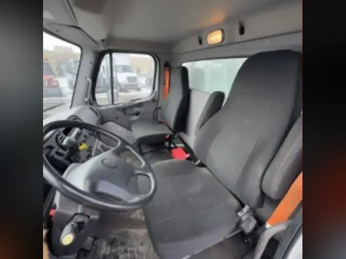2019 FREIGHTLINER/MERCEDES M2 1065ea5881159216c6a7fb17738beb88dd0