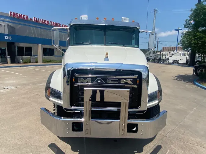 2026 Mack Granite GR64