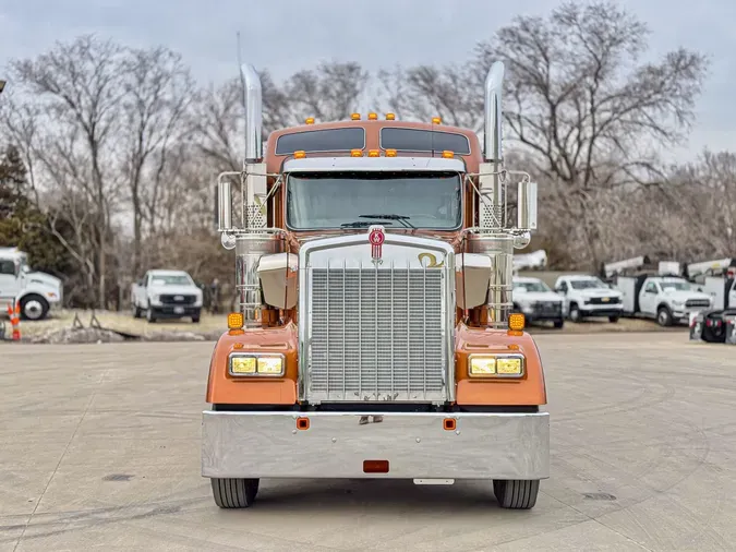 2026 KENWORTH W900L