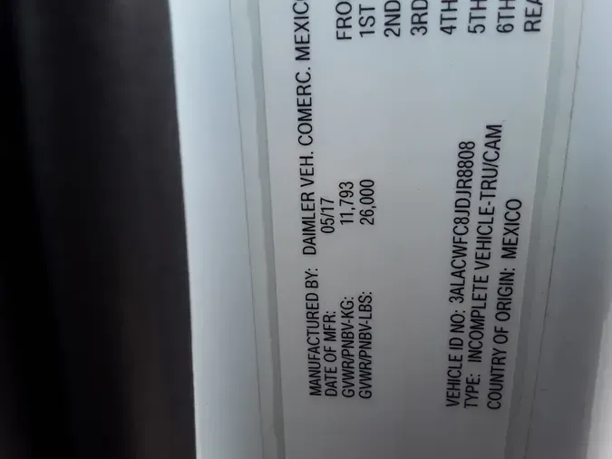 2018 FREIGHTLINER M2 106