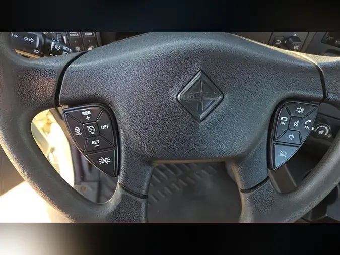 2020 INTERNATIONAL RH613