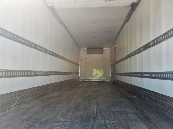 2018 FREIGHTLINER M2 106