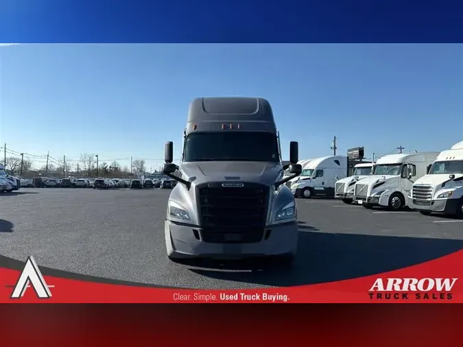 2021 FREIGHTLINER CA126