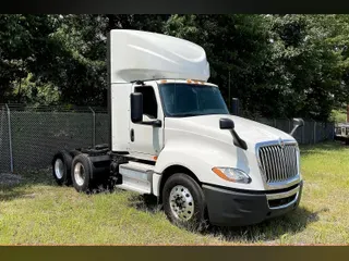 2019 INT LT625 6x4