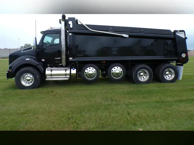 2026 Kenworth T880 Short Hood