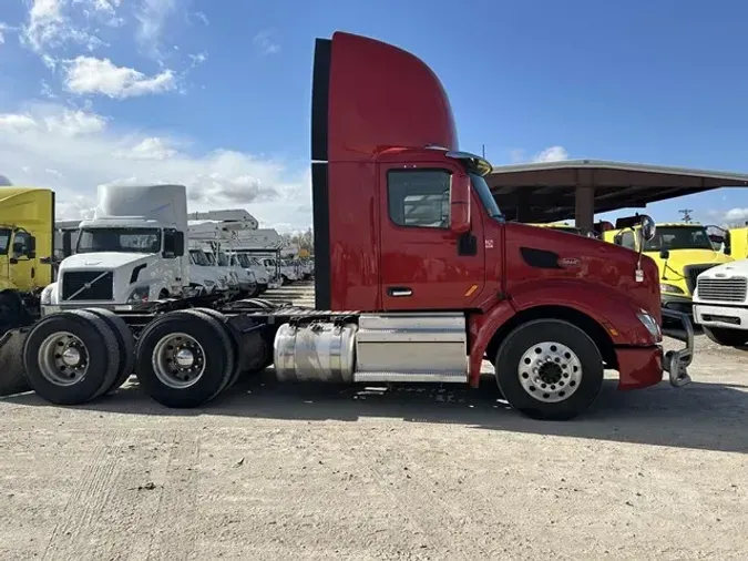 2019 PETERBILT 579