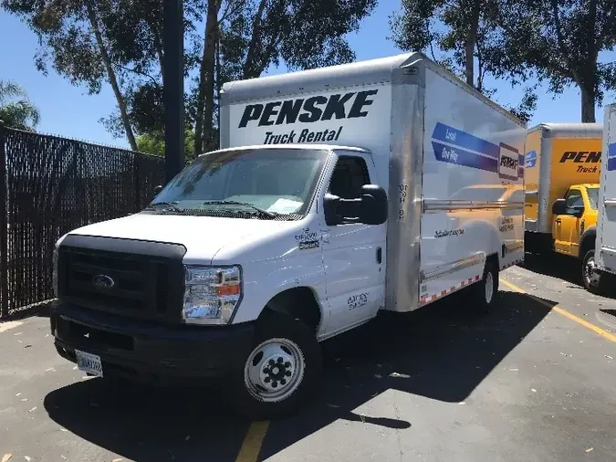 2019 FORD MOTOR COMPANY E350