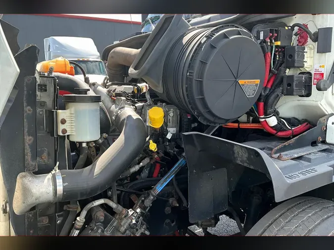 2019 INT RH613 6x4