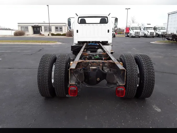 2018 FREIGHTLINER/MERCEDES M2 106