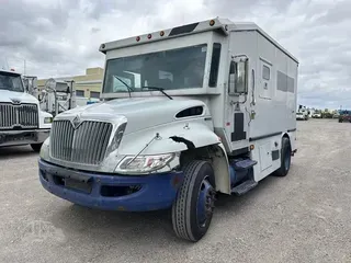 2010 INTERNATIONAL DURASTAR 4300