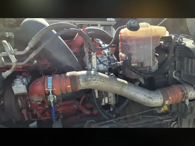 2020 NAVISTAR INTERNATIONAL LT625 SLPR CAB