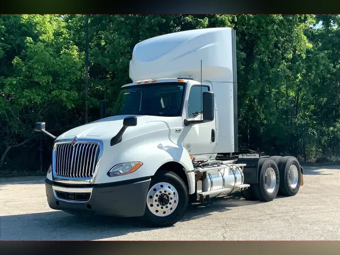 2020 INT LT625 6x4