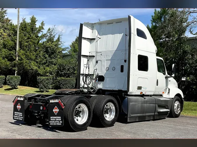 2022 INT LT625 6x4
