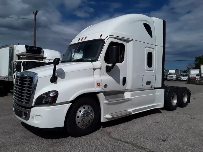 2019 FREIGHTLINER/MERCEDES CASCADIA 125