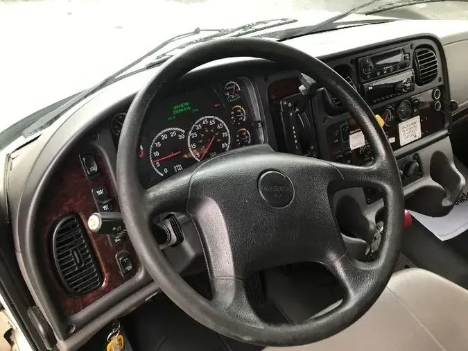 2018 Freightliner M2