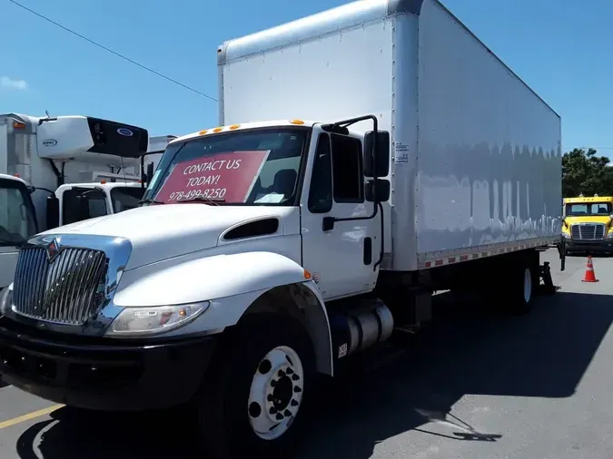 2019 NAVISTAR INTERNATIONAL 4300