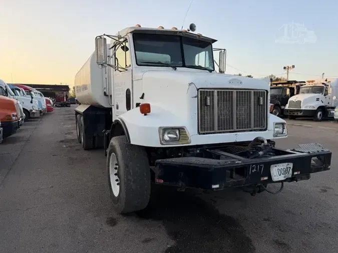 2003 PETERBILT 3305ed4453c5aaef24b41b6c7c0e51d7a28