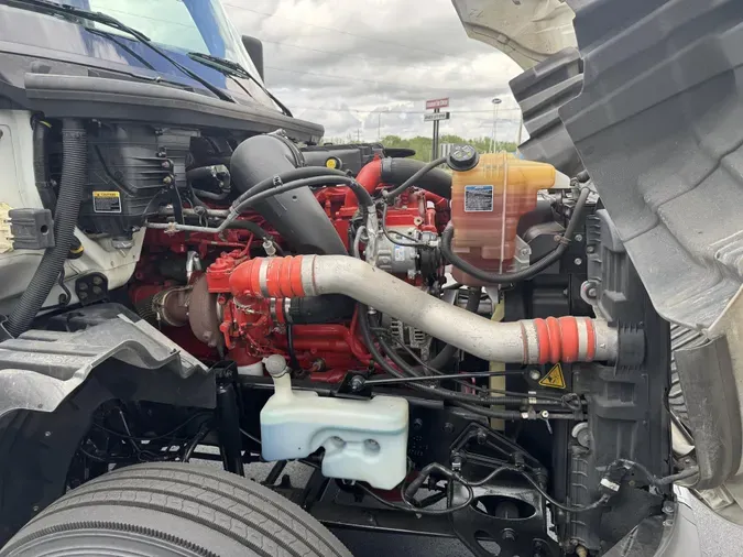 2020 International LT625