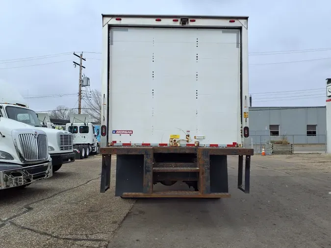 2018 FREIGHTLINER/MERCEDES M2 106