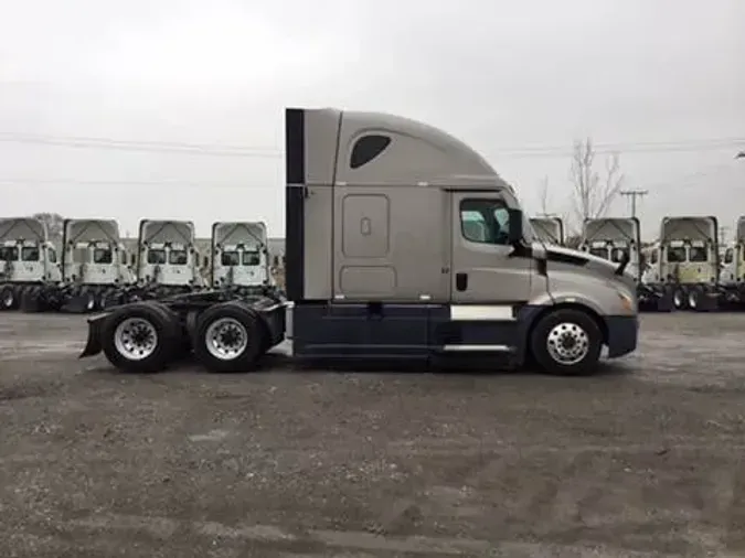 2023 Freightliner Cascadia