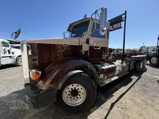 2014 PETERBILT 365