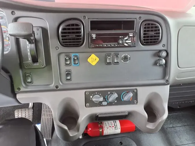 2019 FREIGHTLINER M2 1065edbbb3f716173d8c72c98f6360735c8