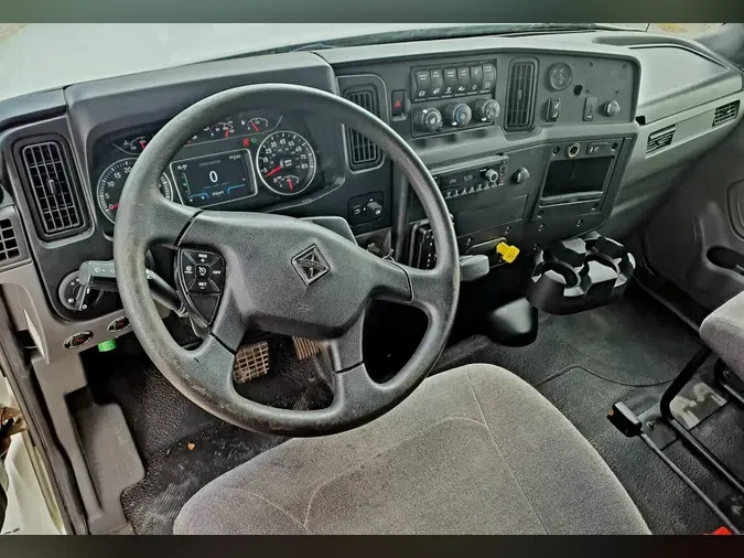 2020 NAVISTAR INTERNATIONAL MV607 (4X2)