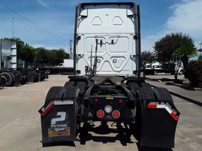 2018 FREIGHTLINER CASCADIA 125