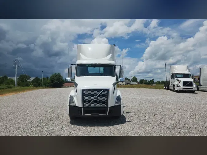 2019 Volvo VNL300