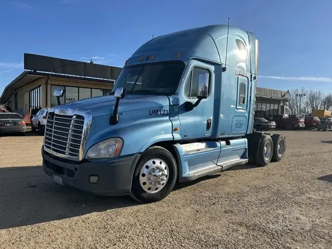 2010 FREIGHTLINER CASCADIA 1255ee778695fd38f51ff3c7b61e8476fab