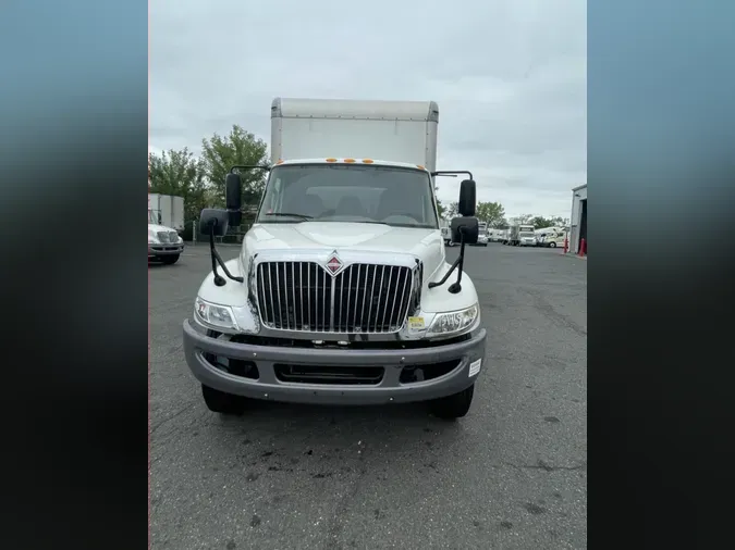 2018 NAVISTAR INTERNATIONAL 4300 LP
