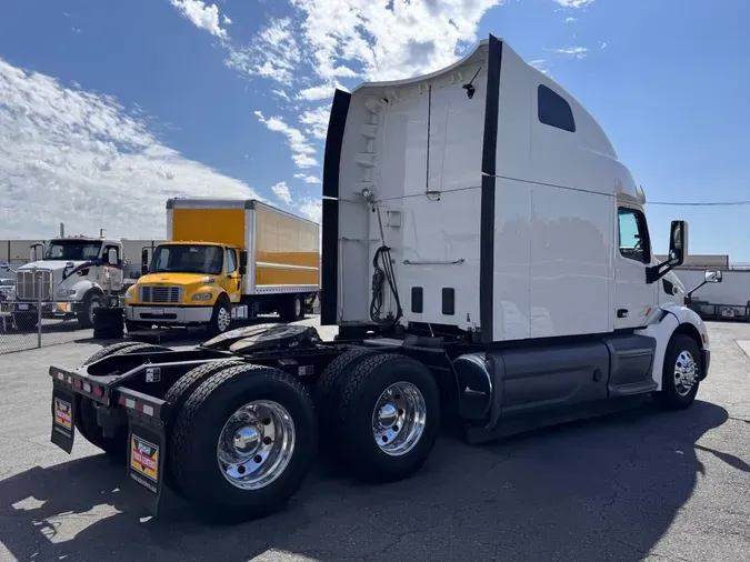 2021 Peterbilt 579