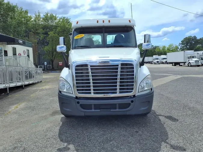 2020 FREIGHTLINER/MERCEDES CASCADIA 1255eeddf7ad2986295d1e36078da706737