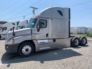 2013 FREIGHTLINER CASCADIA