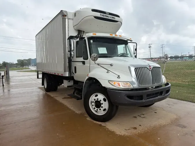2019 NAVISTAR INTERNATIONAL 4300