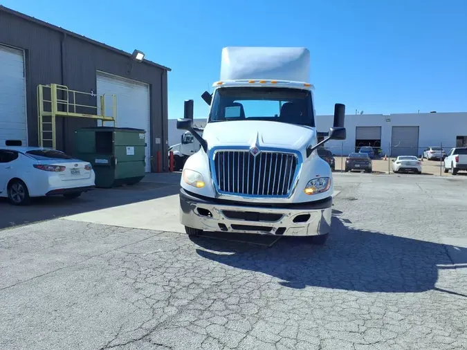 2019 NAVISTAR INTERNATIONAL LT625 DAYCAB T/A