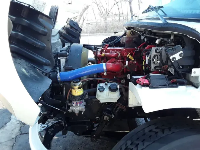 2020 FREIGHTLINER/MERCEDES M2 106