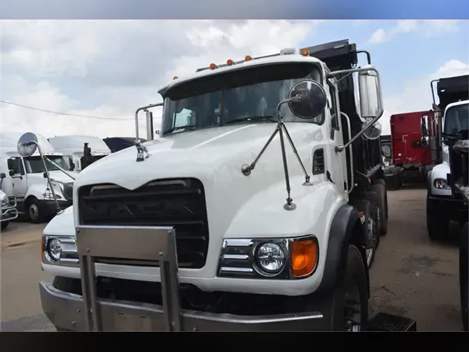 2007 MACK GRANITE CV713