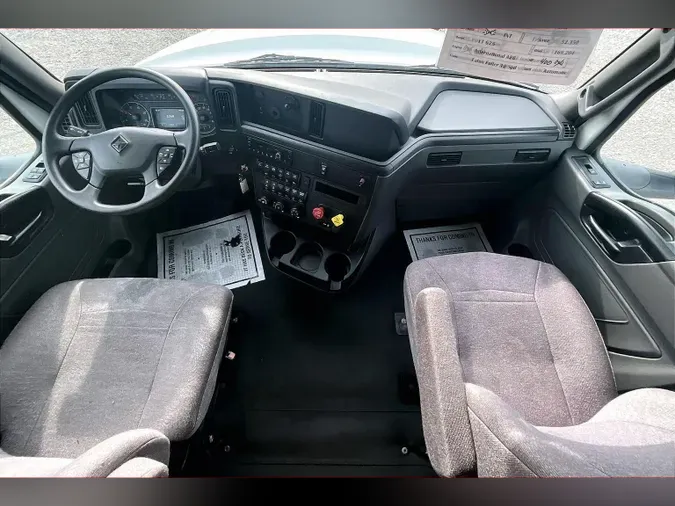 2022 INT LT625 6x4