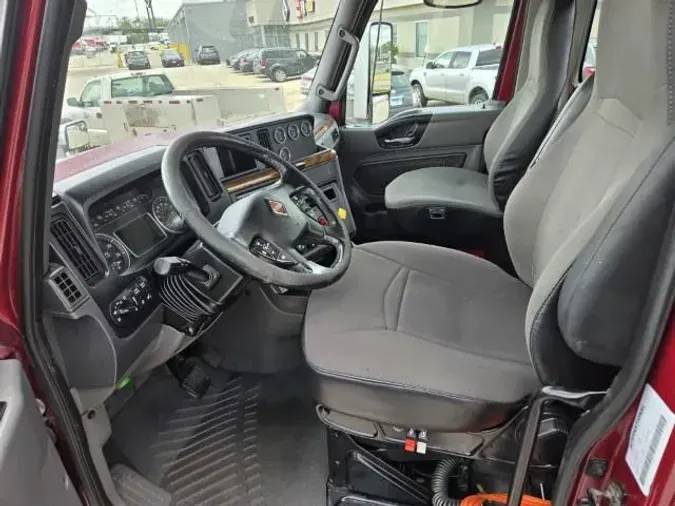 2021 International LT625