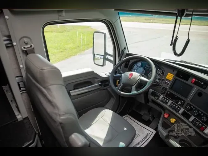 2019 KENWORTH T680