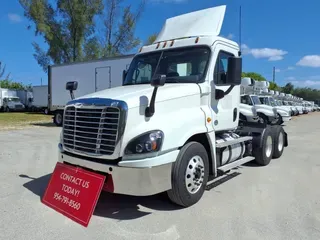 2018 FREIGHTLINER/MERCEDES CASCADIA 125