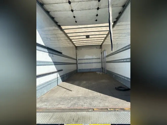 2019 NAVISTAR INTERNATIONAL 4300 SBA