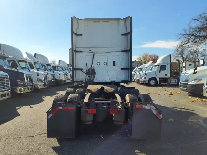 2020 NAVISTAR INTERNATIONAL LT625 SLPR CAB